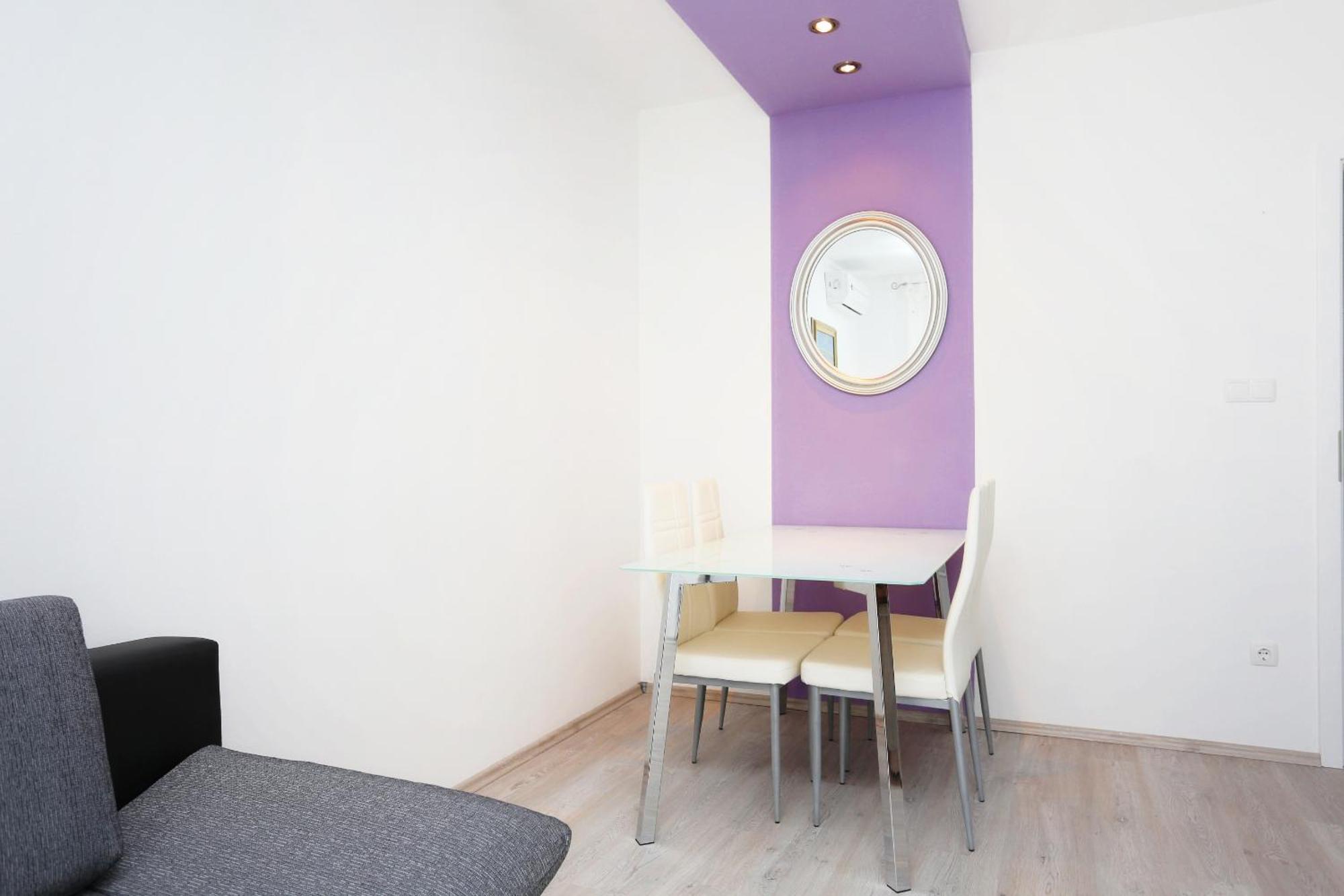 Apartments With A Parking Space Omis - 10362 Rom bilde